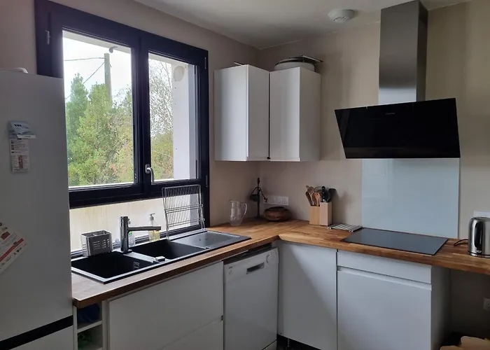 Un Au Chateau Appartement